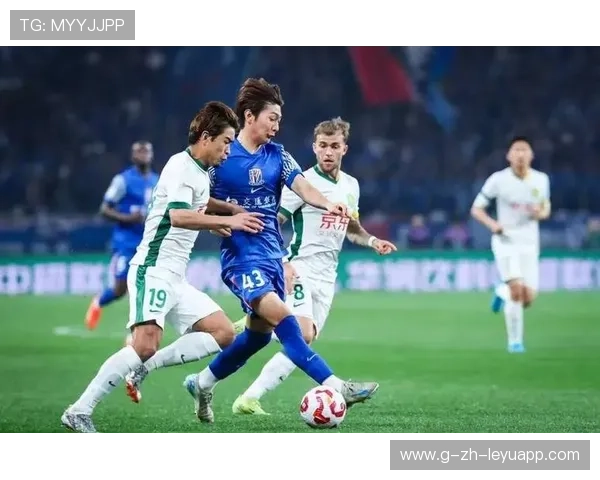 上海申花拉唐中路连续传切，掀起进攻风暴